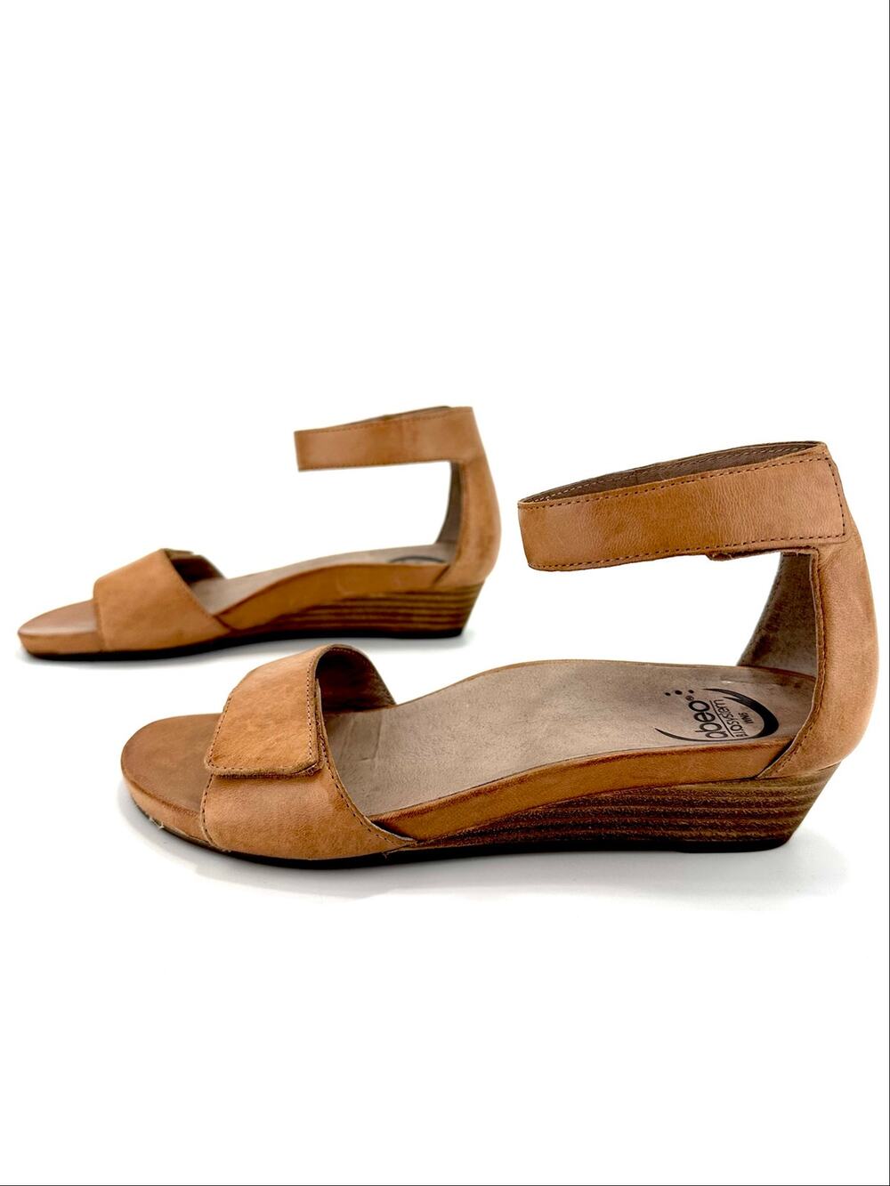 Abeo Inez Low Wedge Sandal Size 6N Tan Leather Ankle Strap Arch Support comfort